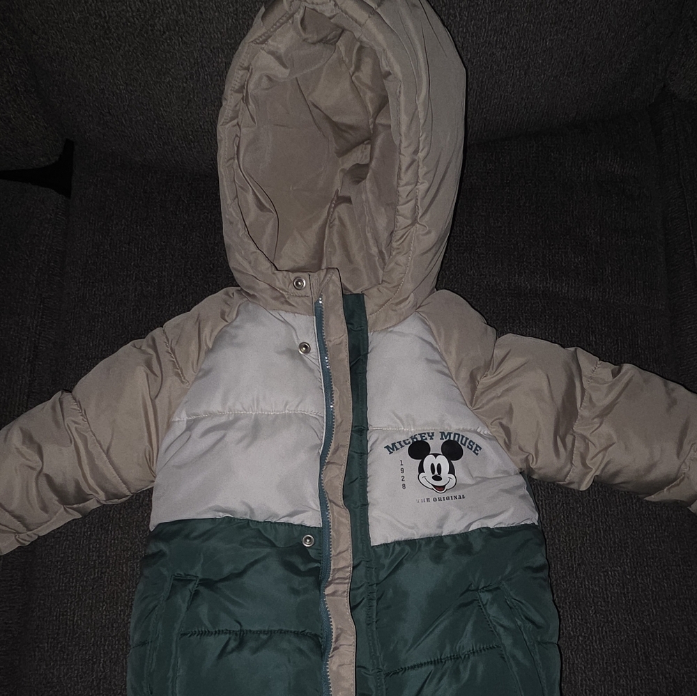 Primark Kids Puffer Jacket - Beige, White, and Green